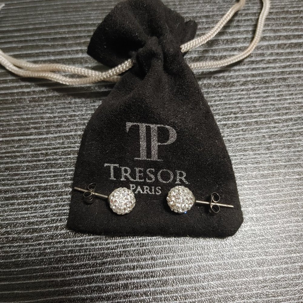 Tresor Paris Bon Bon Crystal Earrings - New